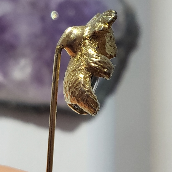 Vintage flower stick pin + bear stick pin - Picture 8 of 10